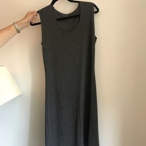 Women’s Courage.B Grey Sleeveless Dress